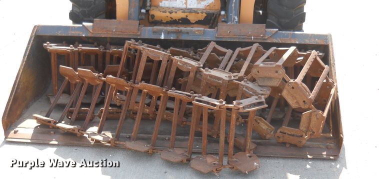 image for item DF4517 2015 Case SR270  skid steer loader