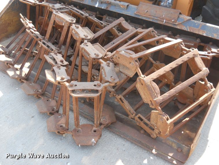 image for item DF4517 2015 Case SR270  skid steer loader