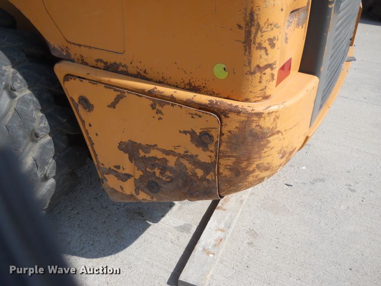 image for item DF4517 2015 Case SR270  skid steer loader