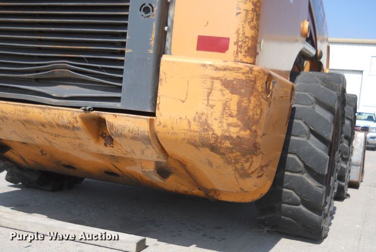 image for item DF4517 2015 Case SR270  skid steer loader