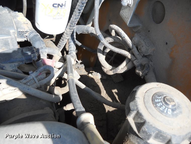 image for item DF4517 2015 Case SR270  skid steer loader