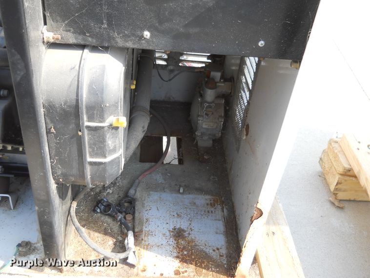 image for item DF4557 (2) Generac 0046973 generators