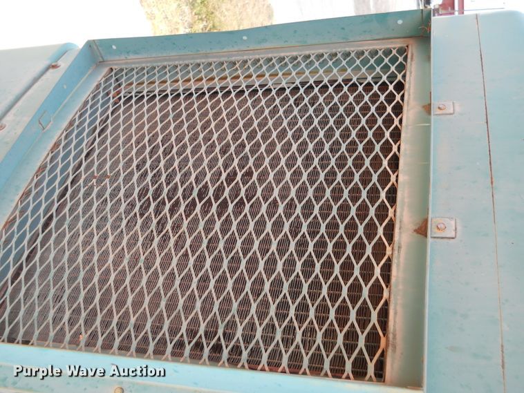 image for item DF4558 Onan 30EK-L28822R  generator