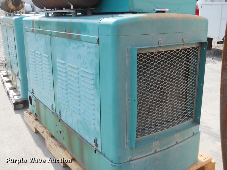 image for item DF4558 Onan 30EK-L28822R  generator