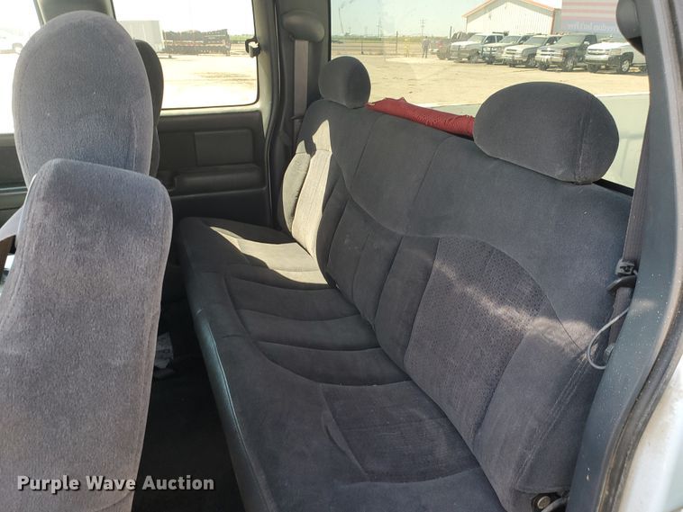 image for item DF5702 2001 Chevrolet Silverado 1500  Ext. Cab pickup truck