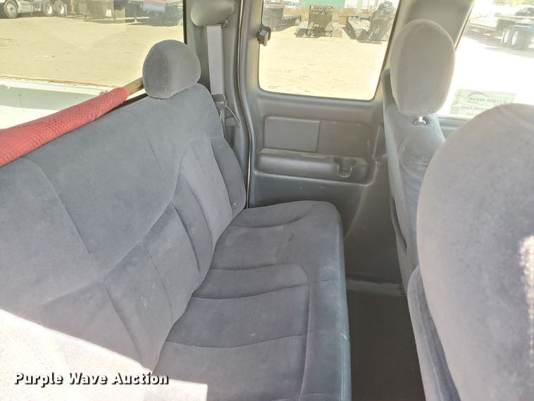 image for item DF5702 2001 Chevrolet Silverado 1500  Ext. Cab pickup truck