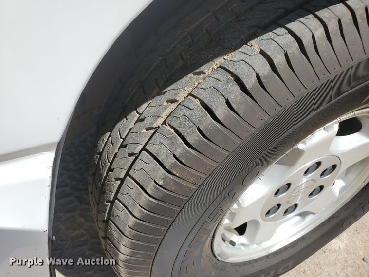 image for item DF5702 2001 Chevrolet Silverado 1500  Ext. Cab pickup truck