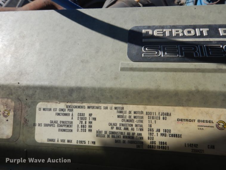 image for item DG4614 1995 Volvo ACL  hydravac truck