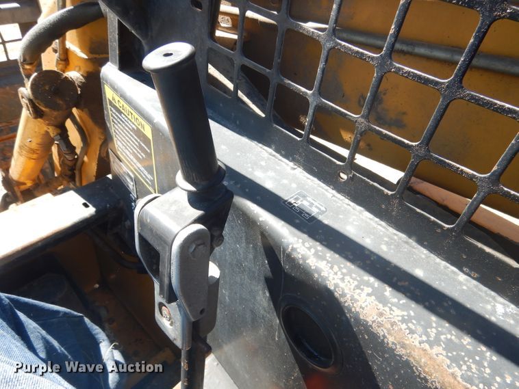 image for item DG4618 1995 John Deere 7775  skid steer loader