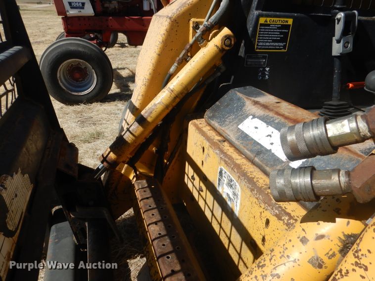 image for item DG4618 1995 John Deere 7775  skid steer loader