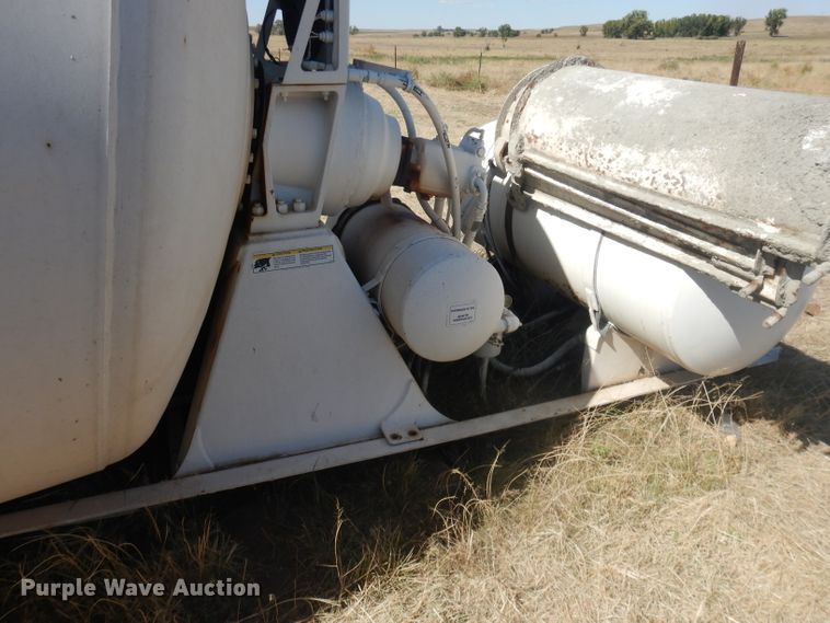 image for item DG4619 Mcneilus ready mix bed