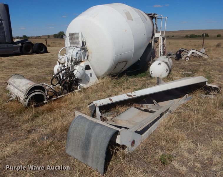 image for item DG4621 Mcneilus ready mix bed