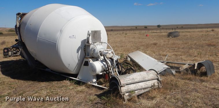 image for item DG4621 Mcneilus ready mix bed