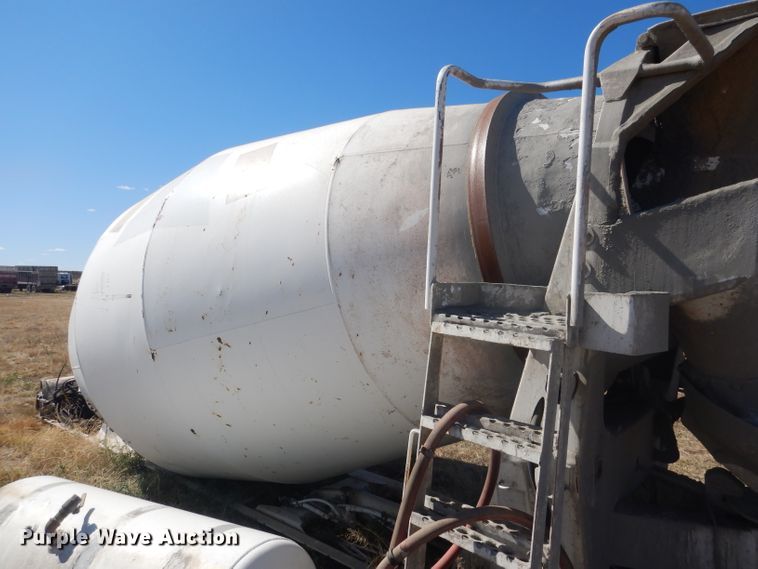 image for item DG4621 Mcneilus ready mix bed