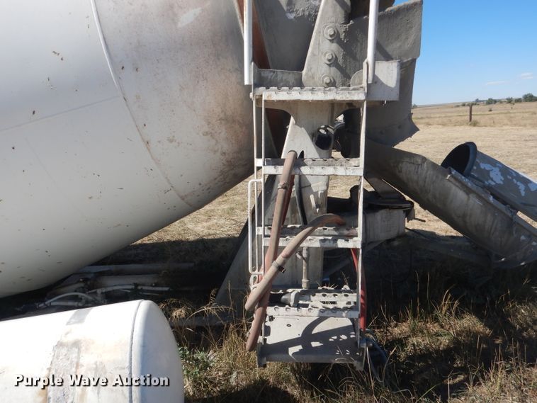 image for item DG4621 Mcneilus ready mix bed