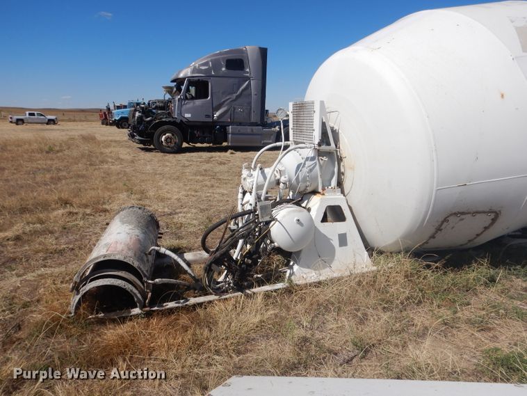 image for item DG4621 Mcneilus ready mix bed