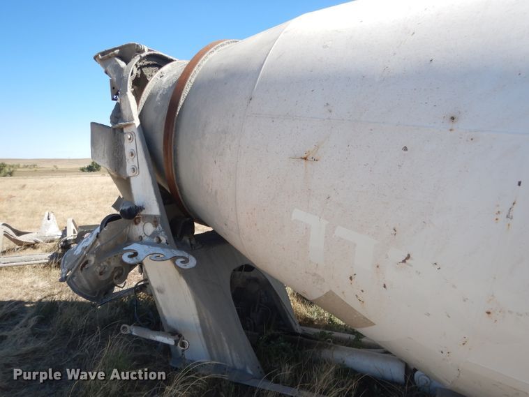 image for item DG4621 Mcneilus ready mix bed