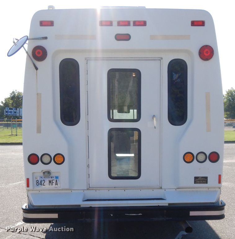 image for item DH0053 2008 Chevrolet C5500  food truck