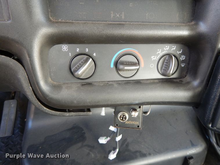 image for item DH0053 2008 Chevrolet C5500  food truck