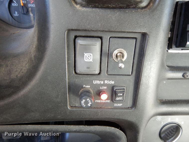 image for item DH0053 2008 Chevrolet C5500  food truck