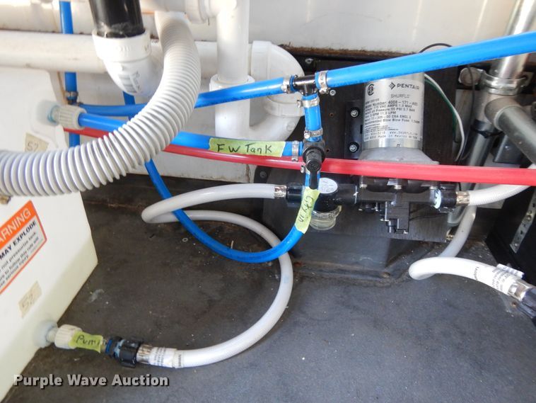 image for item DH0053 2008 Chevrolet C5500  food truck