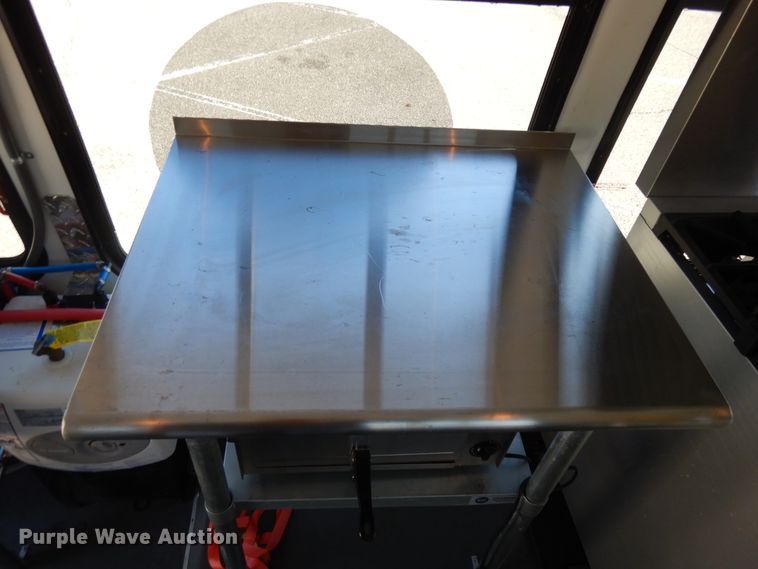 image for item DH0053 2008 Chevrolet C5500  food truck