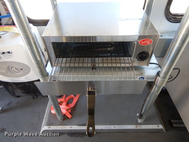 image for item DH0053 2008 Chevrolet C5500  food truck