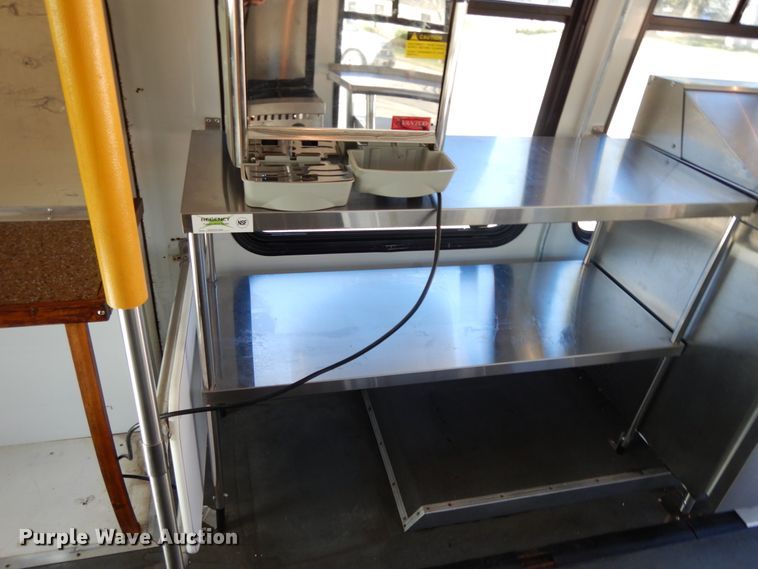 image for item DH0053 2008 Chevrolet C5500  food truck