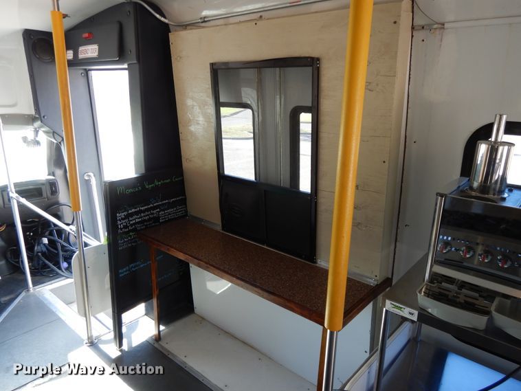 image for item DH0053 2008 Chevrolet C5500  food truck