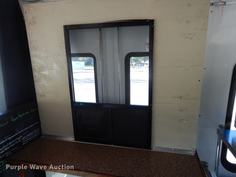 image for item DH0053 2008 Chevrolet C5500  food truck