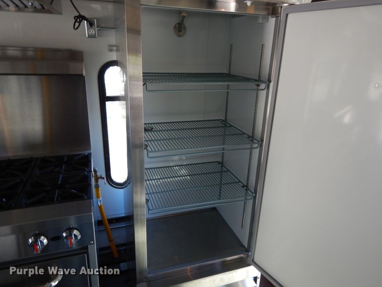 image for item DH0053 2008 Chevrolet C5500  food truck