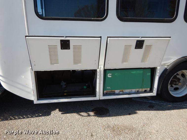 image for item DH0053 2008 Chevrolet C5500  food truck