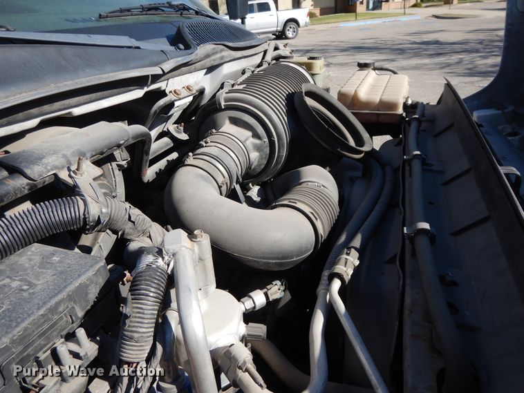 image for item DH0053 2008 Chevrolet C5500  food truck