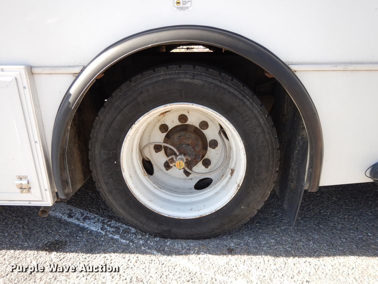 image for item DH0053 2008 Chevrolet C5500  food truck