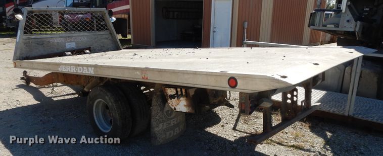 image for item DH0187 Jerr-Dan 17AWL rollback bed