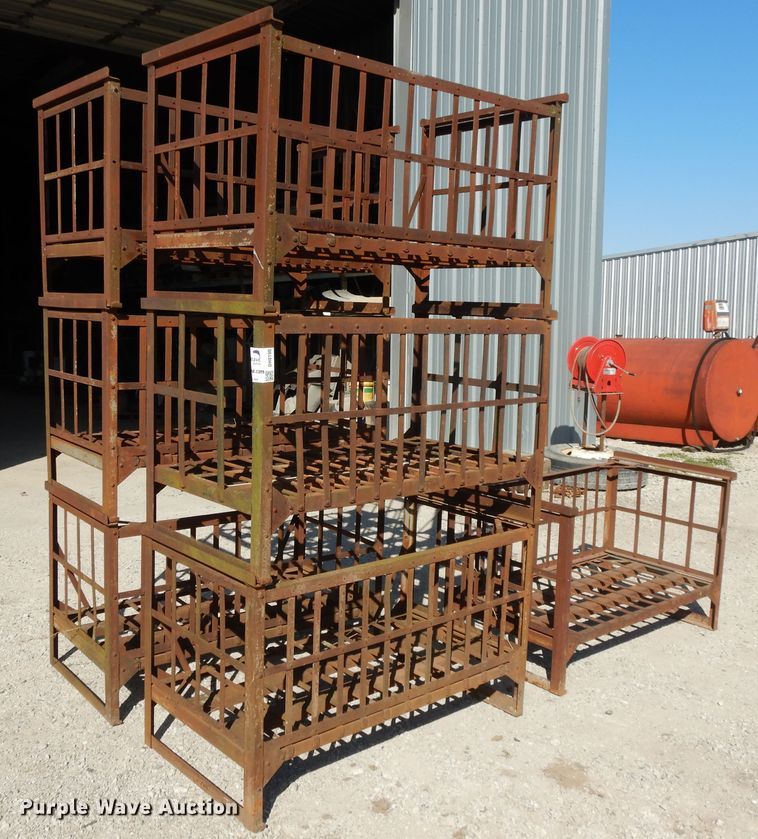 image for item DH0190 (7) parts bins