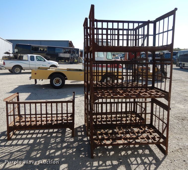 image for item DH0190 (7) parts bins