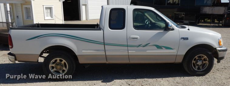 image for item DH0195 1997 Ford F150  SuperCab pickup truck