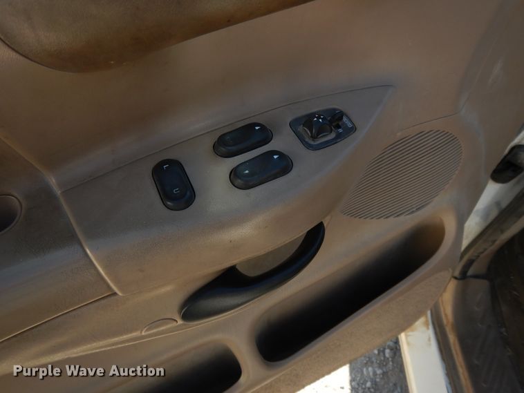 image for item DH0195 1997 Ford F150  SuperCab pickup truck