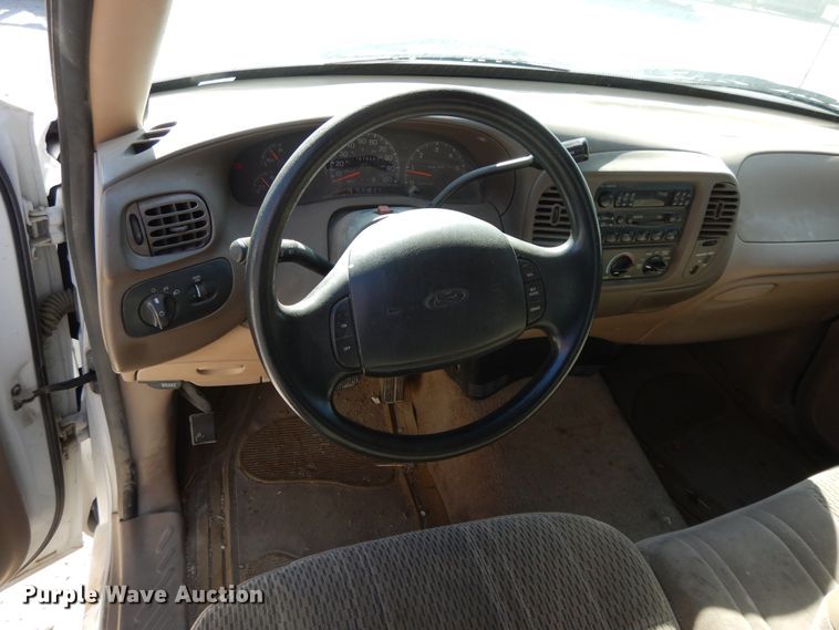 image for item DH0195 1997 Ford F150  SuperCab pickup truck