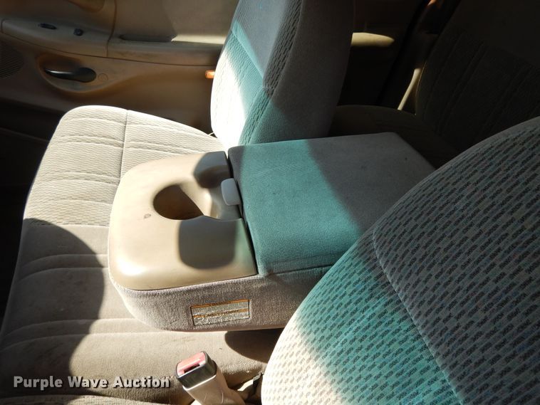 image for item DH0195 1997 Ford F150  SuperCab pickup truck