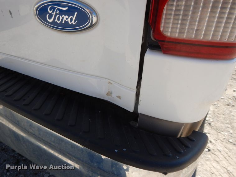 image for item DH0195 1997 Ford F150  SuperCab pickup truck