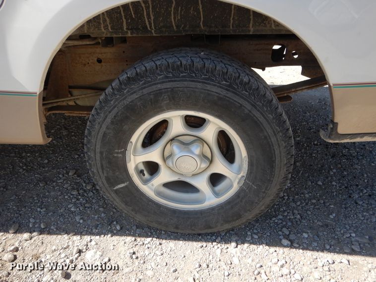 image for item DH0195 1997 Ford F150  SuperCab pickup truck