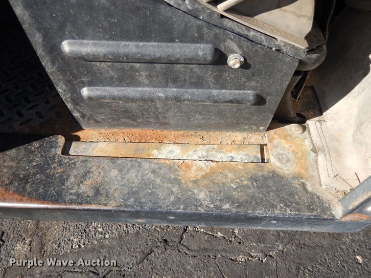 image for item DH0248 2010 Kawasaki 4010  utility vehicle