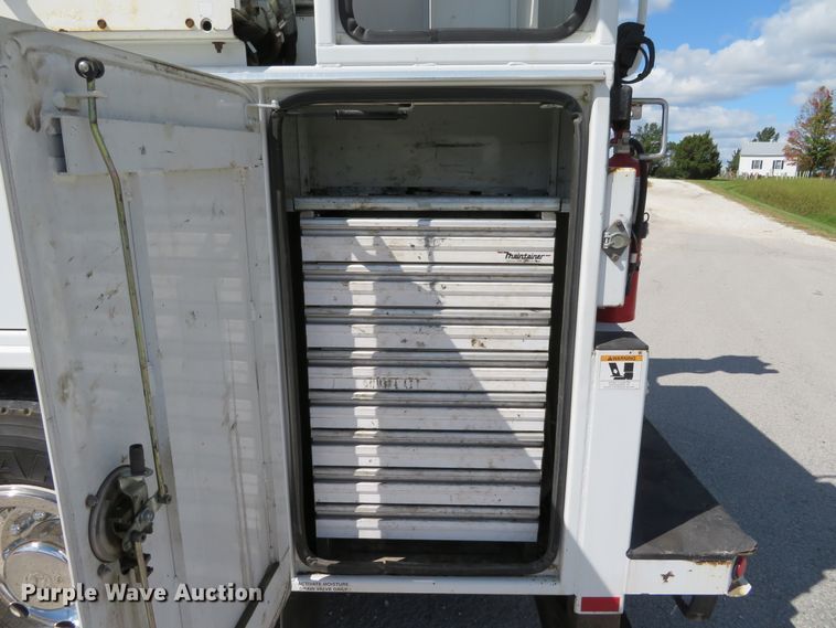 image for item DH1241 2010 Freightliner Business Class M2  utility truck