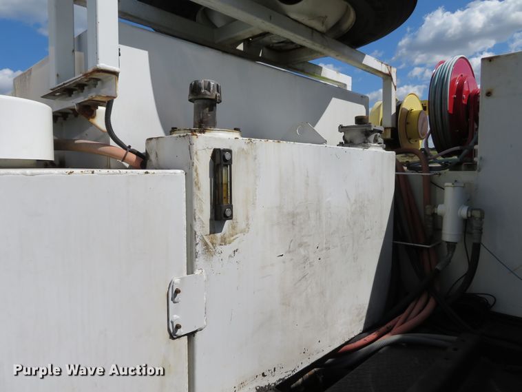 image for item DH1241 2010 Freightliner Business Class M2  utility truck