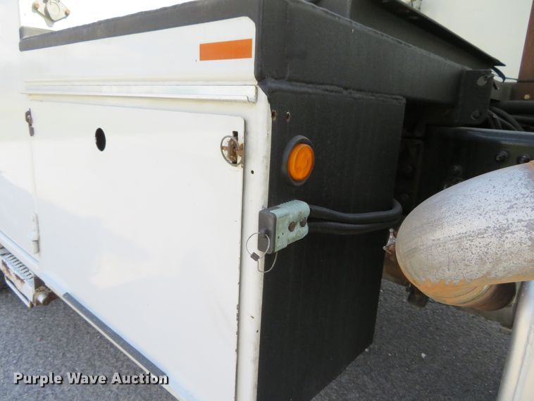 image for item DH1241 2010 Freightliner Business Class M2  utility truck