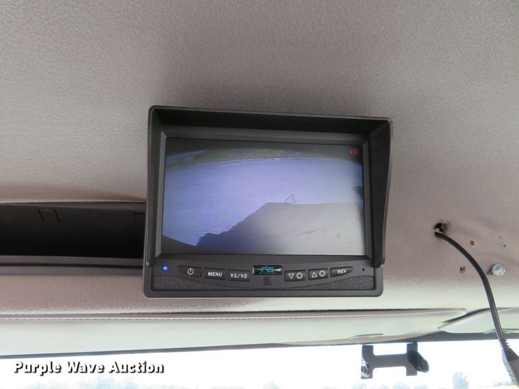 image for item DH1241 2010 Freightliner Business Class M2  utility truck