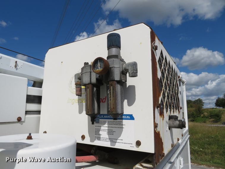 image for item DH1241 2010 Freightliner Business Class M2  utility truck