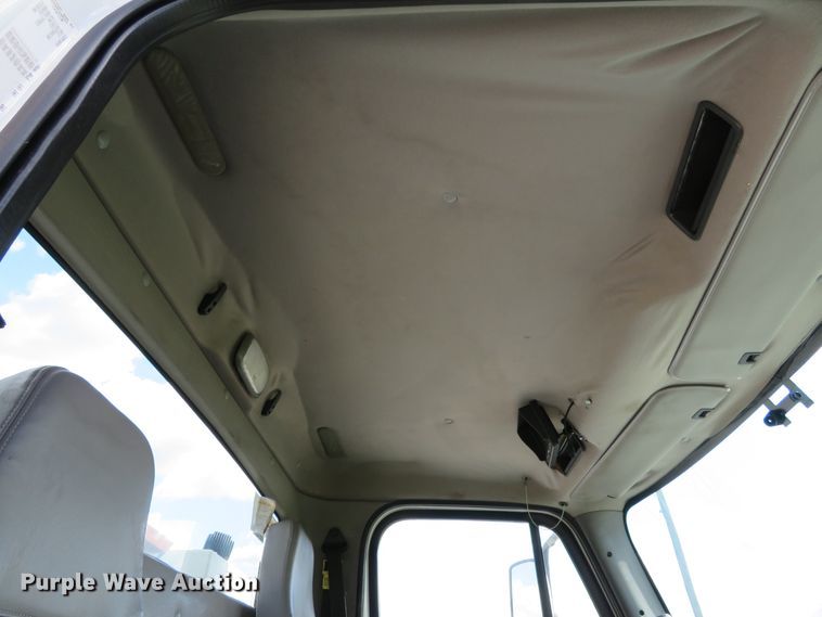 image for item DH1241 2010 Freightliner Business Class M2  utility truck